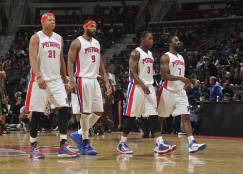 英媒：伊万-托尼不太可能1月回英超，也不太可能踢世界杯（英媒：伊万-托尼1月难回英超，世界杯参赛希望渺茫）