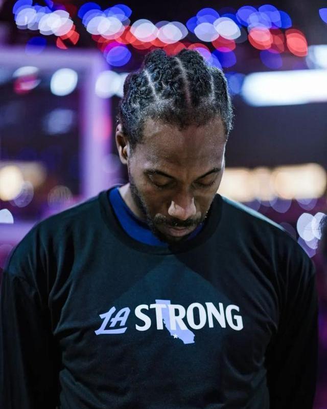 很明显，哈维＞哈维阿隆索[祈祷][good] 拉...（显而易见：哈维比哈维阿隆索更强[祈祷][good]...）