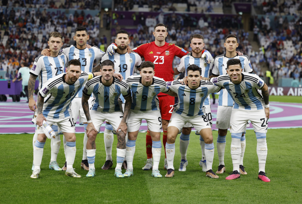 对手被压到无法呼吸（不给对手喘息之机）