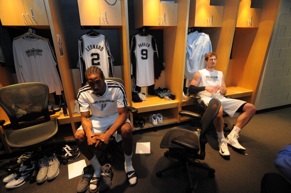 莫雷托：四五家英超中游俱乐部想引进埃永，还有一家有机会踢欧冠（莫雷托：多支英超中游球队追逐埃永，另有一队有望出战欧冠）