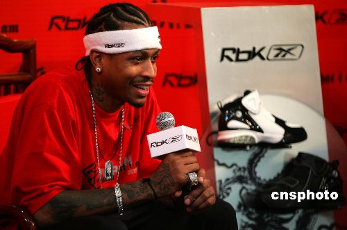 上港亚冠生死战！带蒋光太出征柔佛，是后防救星还是烟雾弹？（上港亚冠背水一战，蒋光太随队征战柔佛：后防定海神针还是烟雾弹？）