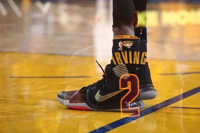 下一个内马尔？曼联15岁青训成红魔青年足总杯最年轻球员（曼联15岁新星创红魔青足总杯最年轻出场纪录，他会是下一个内马尔？）