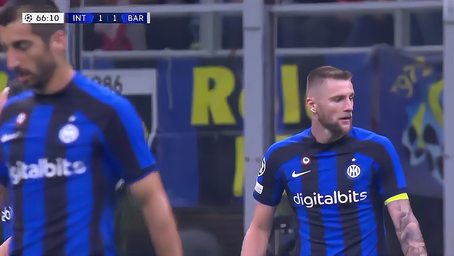 疯狂进球大战！西甲领头羊征服客场，豪取6连胜，领先皇马4分（火力全开！西甲榜首客场凯旋，六连胜在手，甩开皇马4分）