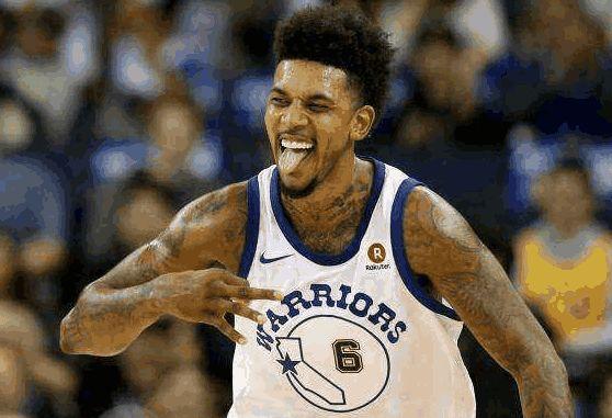 西媒：黄潜战巴萨8人确定缺阵2人存疑，排兵布阵面临困难（西媒：黄潜战巴萨8人铁定缺席、2人出战成疑，排兵布阵捉襟见肘）