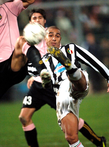 三球23+9小桥10+9+9 黄蜂轻取奇才（拉梅洛23+9、小桥10+9+9，黄蜂轻松击败奇才）