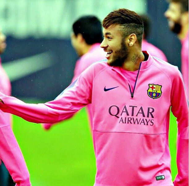 记者：姆巴佩和卡马文加无大碍，两人都将可出战埃尔切（记者：姆巴佩、卡马文加伤情无忧，均可出战埃尔切）