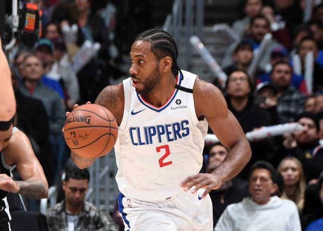 ESPN：曼联计划明年夏窗再引进中场，届时球队将有足够资金（ESPN：曼联计划明夏追加中场引援，届时资金充足）