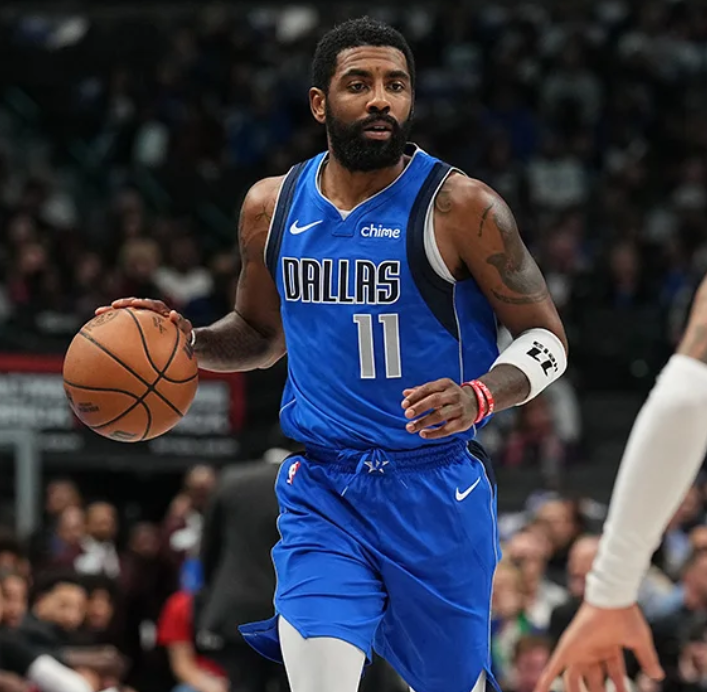 替补上阵，国米两位小将斯皮纳塞和博沃上演一线队首秀（国米两新星斯皮纳塞、博沃替补登场完成一线队处子秀）