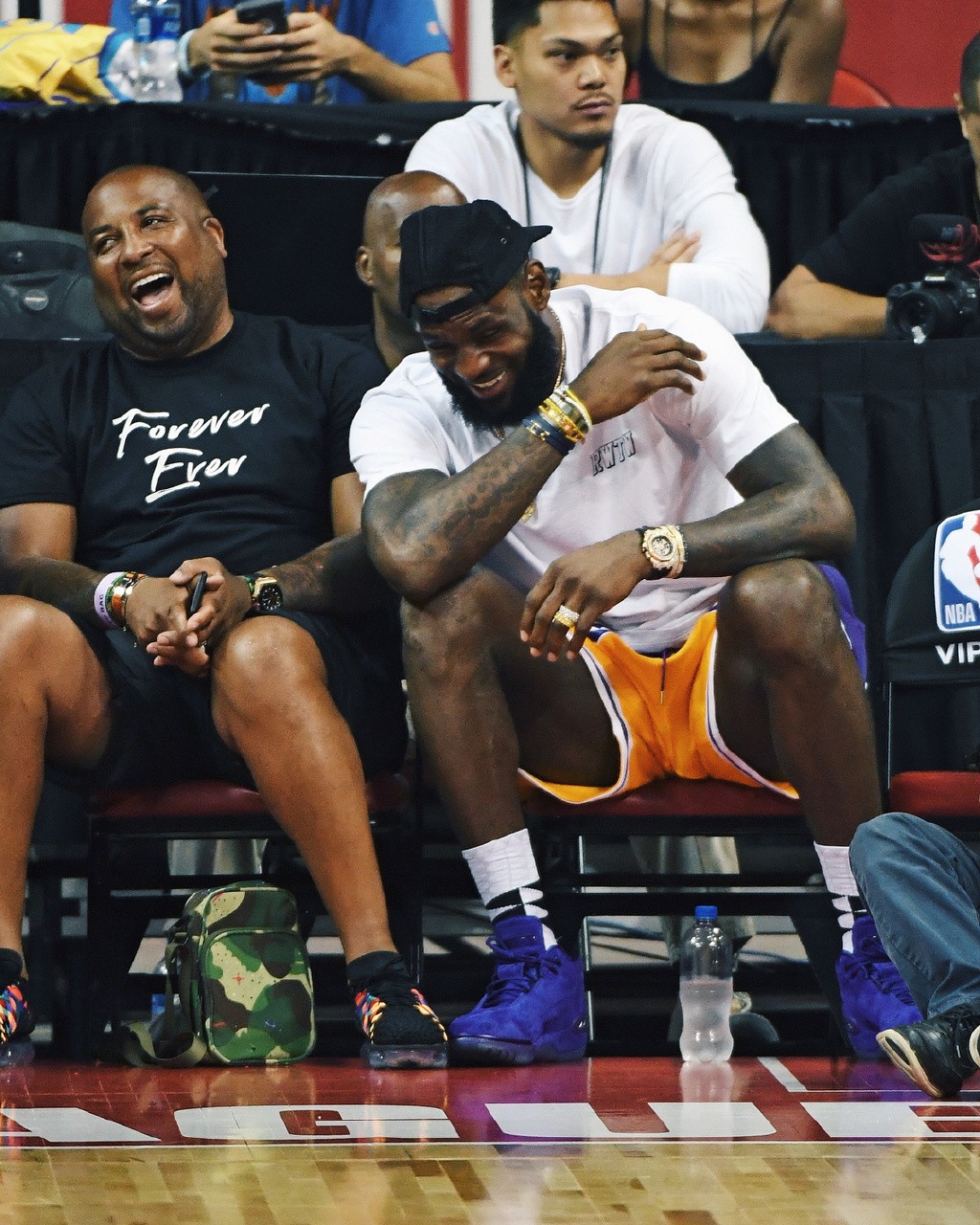 阿尔特塔：布拉格斯拉维亚主场还没输过，我们会全力赢下比赛（阿尔特塔：尽管布拉格斯拉维亚主场不败，我们将全力争胜）