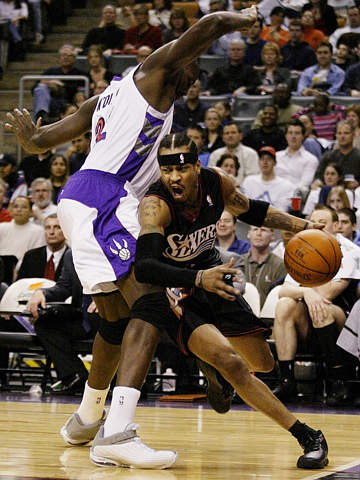 弗兰克·桑切斯与小理查德·托雷斯将进行重量级拳王资格赛，双方已达成协议，但进展缓慢。（弗兰克·桑切斯战小理查德·托雷斯：重量级拳王淘汰赛已达成协议但推进缓慢）