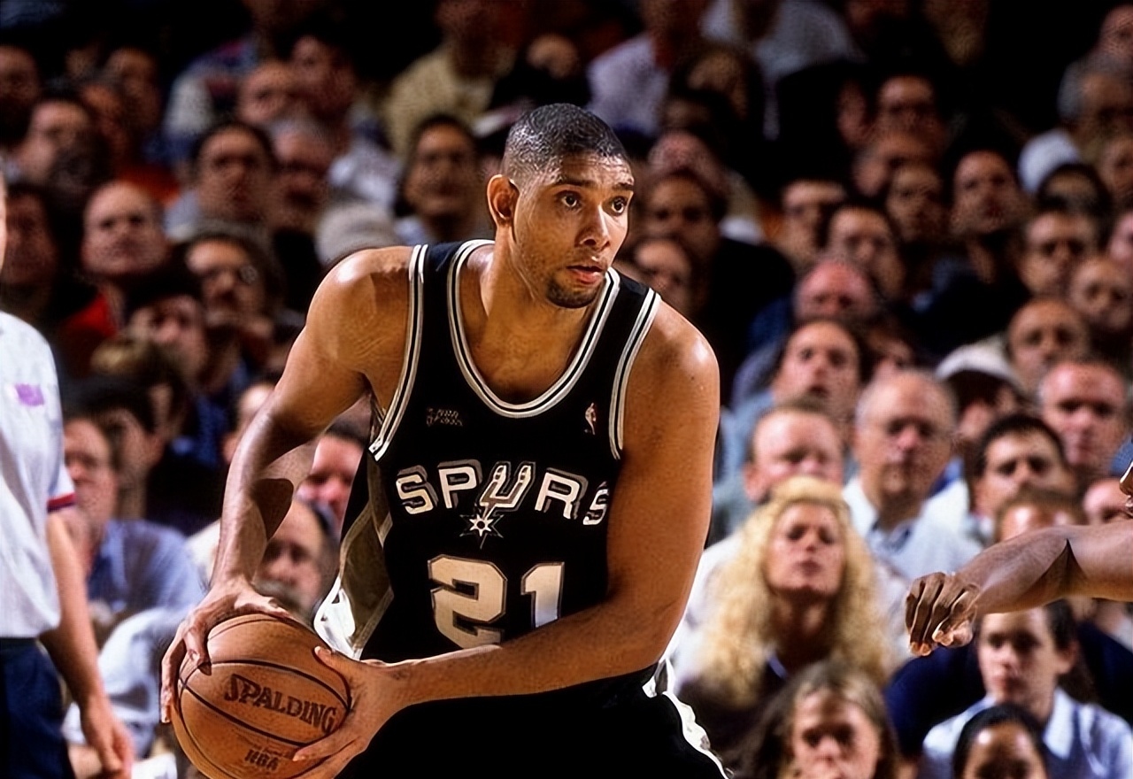 体坛联播｜利物浦欧冠绝杀国米，巴萨逆转战胜法兰克福（体坛快讯｜利物浦欧冠绝杀国米，巴萨逆转击退法兰克福）