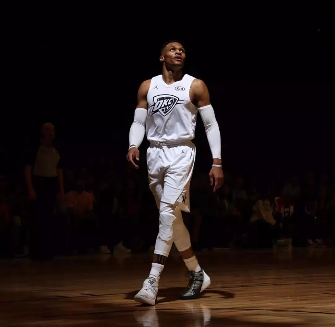 梅超锋名不虚传！梅里诺近两个赛季英超头球进球数超越哈兰德（梅里诺近两季英超头球进球数力压哈兰德，“梅超锋”名副其实）