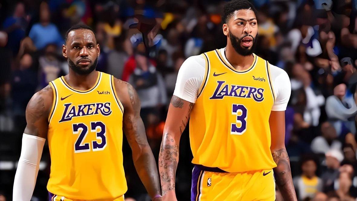 贝尔致敬孙兴慜：衷心祝贺你在热刺所获成就，请享受告别之夜（贝尔向孙兴慜致敬：恭贺你在热刺的辉煌成就，愿你尽享告别之夜）